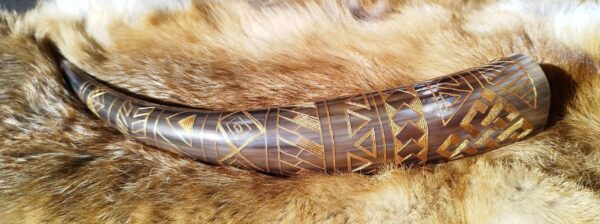 drinking horn pattern viking