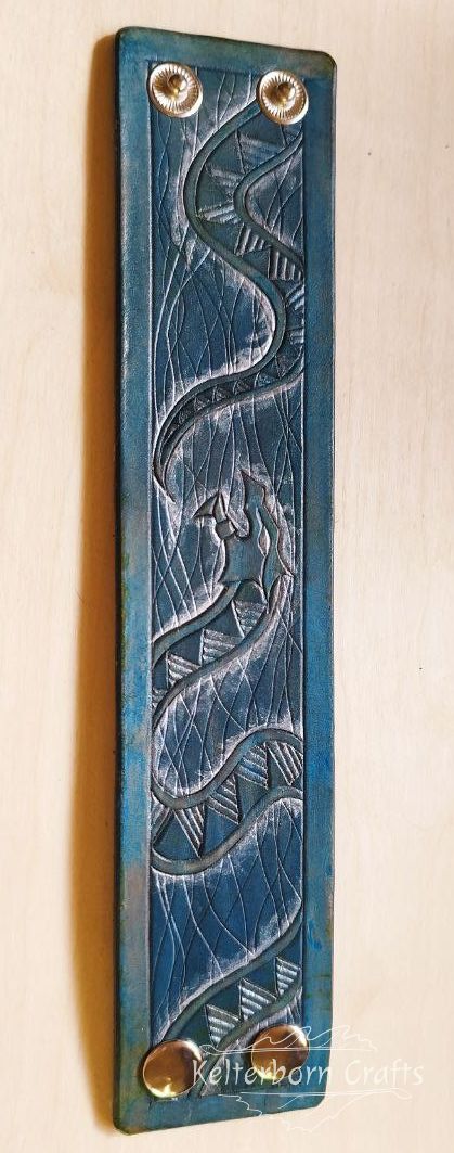Jörmungandr Leather Bracelet (Silvery Glow)