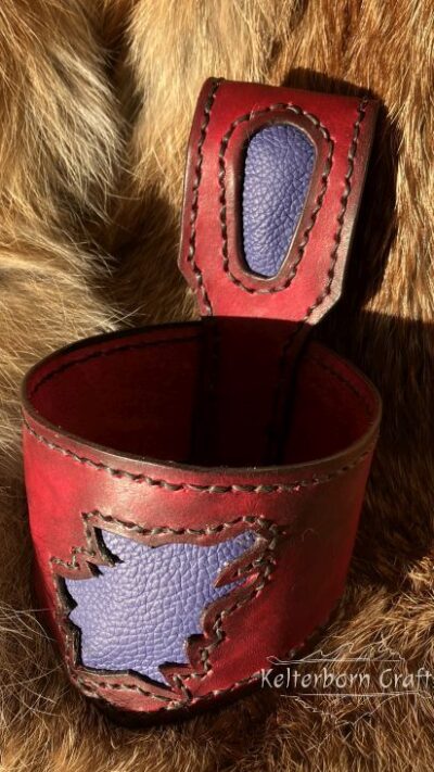 "Winter Wolf" Leather Belt Horn Holder