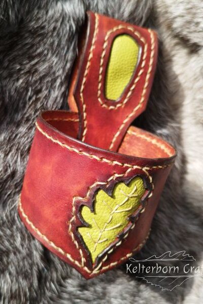 "Oak Leaf" Leather Belt Horn Holder
