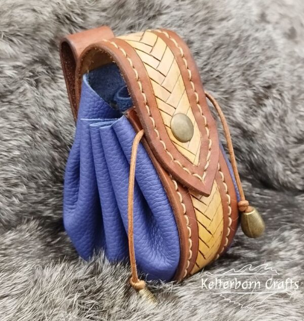 Small Leather Pouch "Fishbone" - Brown and Blue