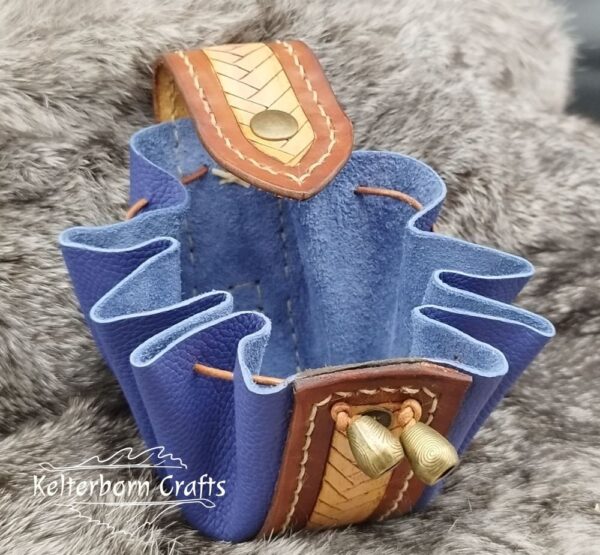 Small Leather Pouch "Fishbone" - Brown and Blue
